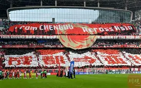 爱游戏网页-包含CBA季后赛赛程吃紧，成都蓉城国际比赛日状态回暖，态度坚定，更衣室氛围转暖的词条